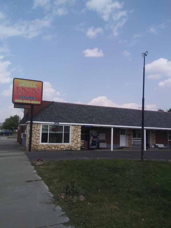 Modoc Inn image 1
