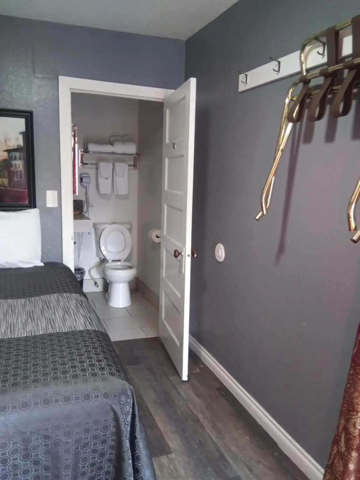 Modoc Inn 4